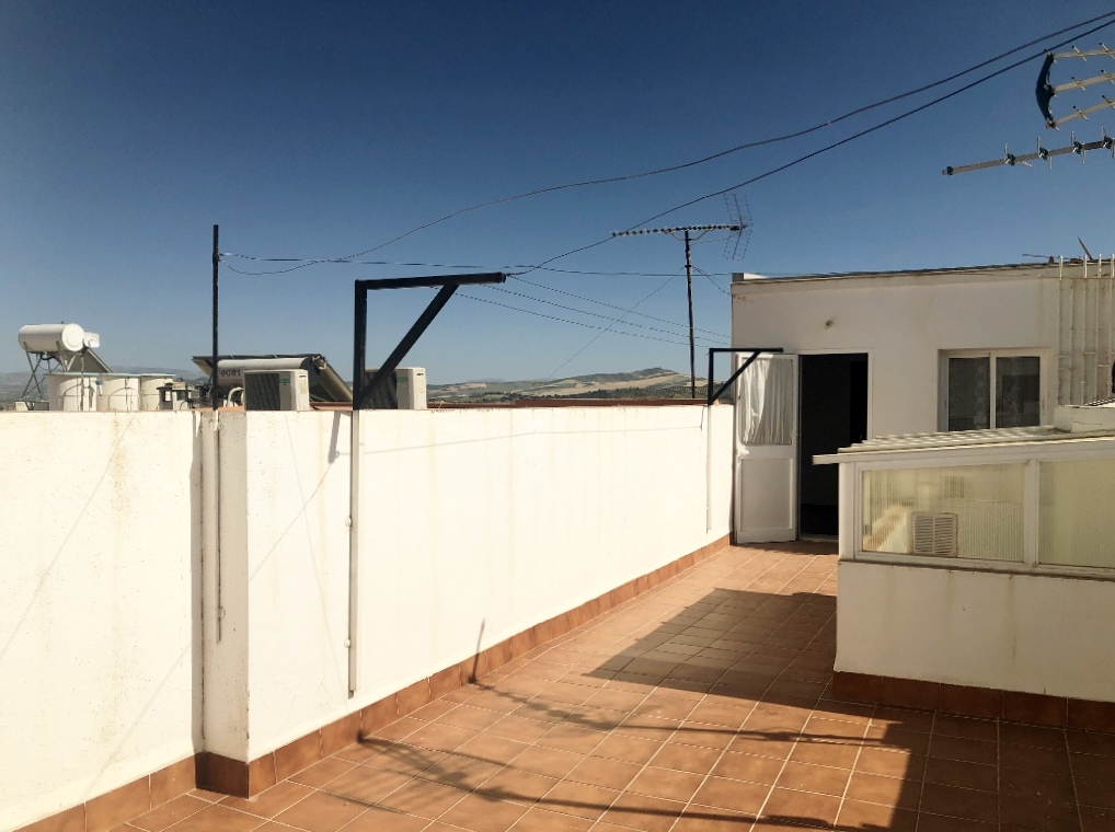 3 Bed, 1 Bath, ApartmentFor Sale, Olvera, Andalucia
