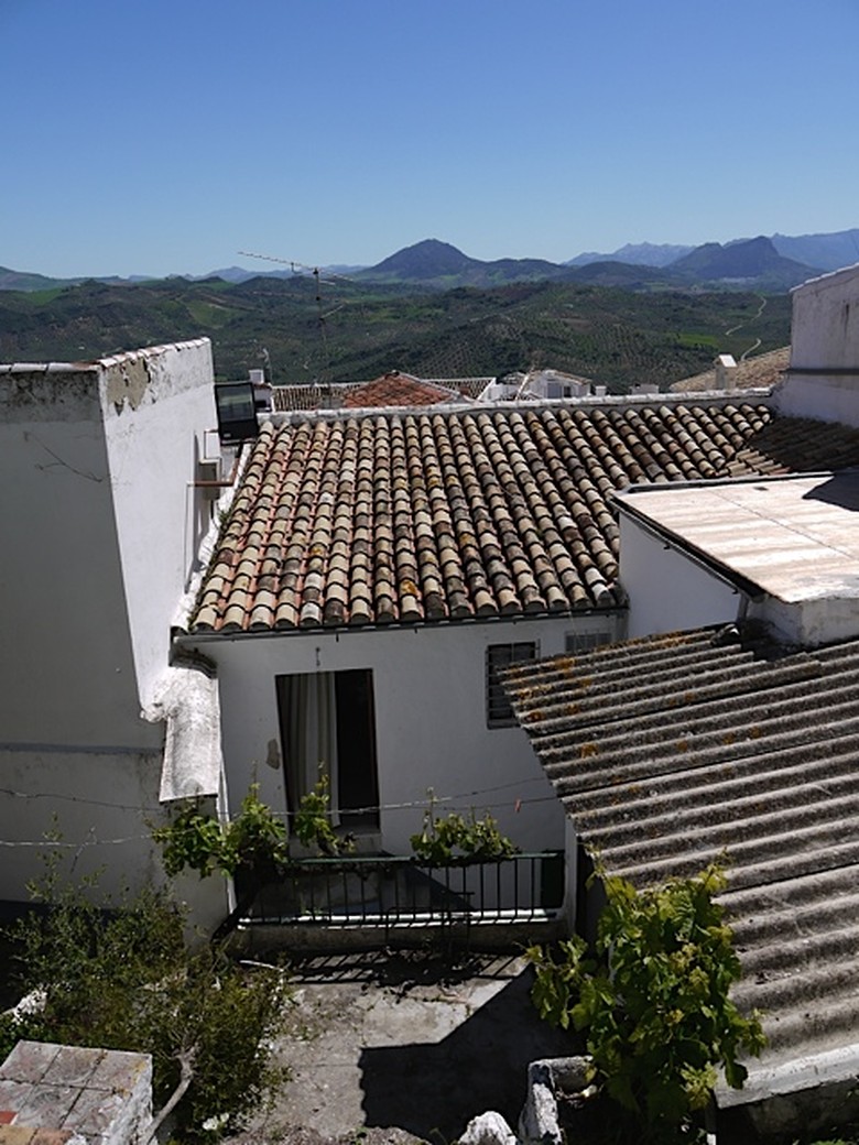 3 Bed, 1 Bath, HouseFor Sale, Olvera, Andalucia