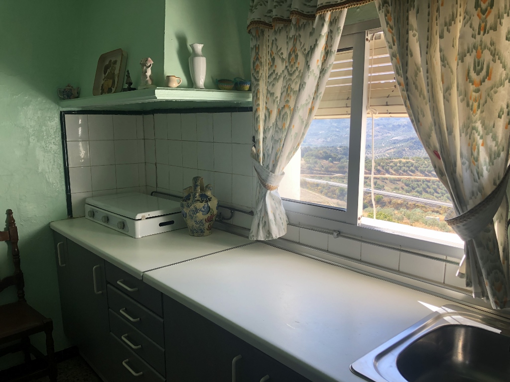 4 Bed, 1 Bath, HouseFor Sale, Olvera, Andalucia