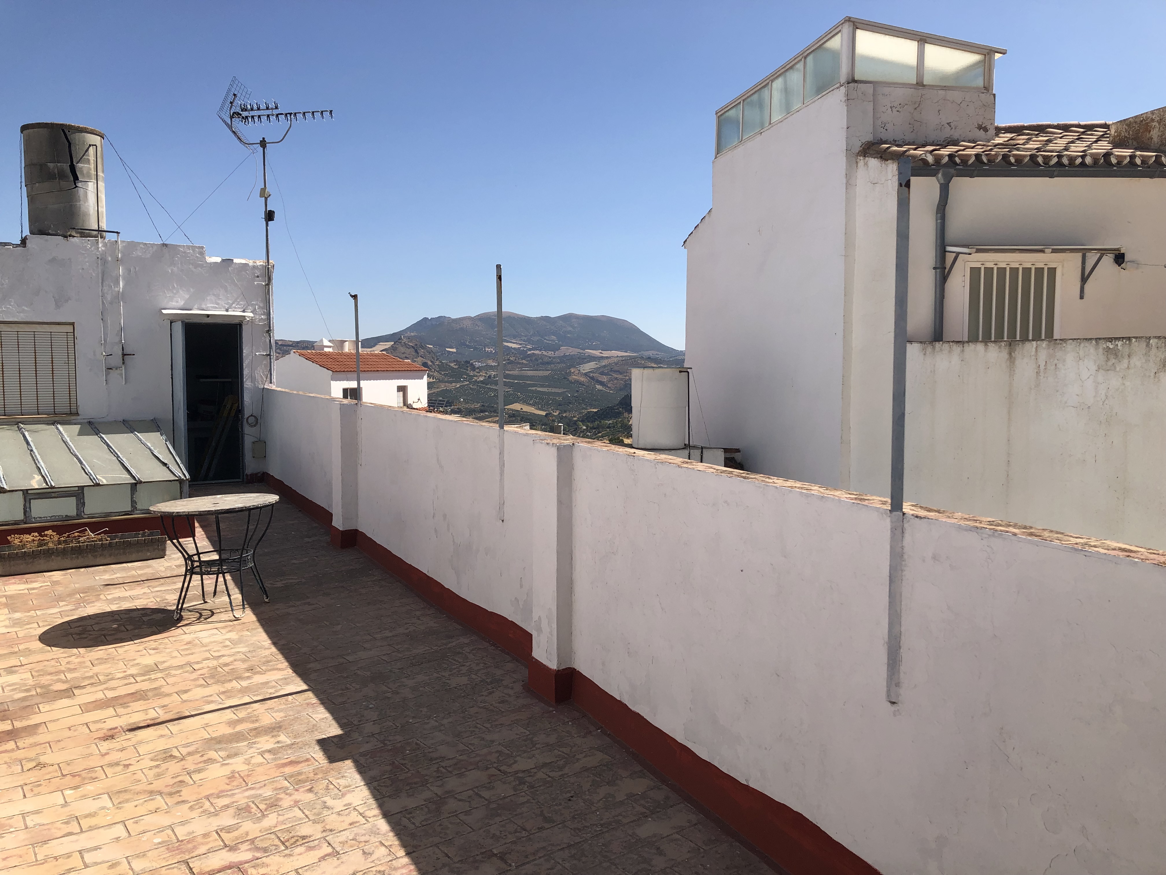 3 Bed, 2 Bath, ApartmentFor Sale, Olvera, Andalucia