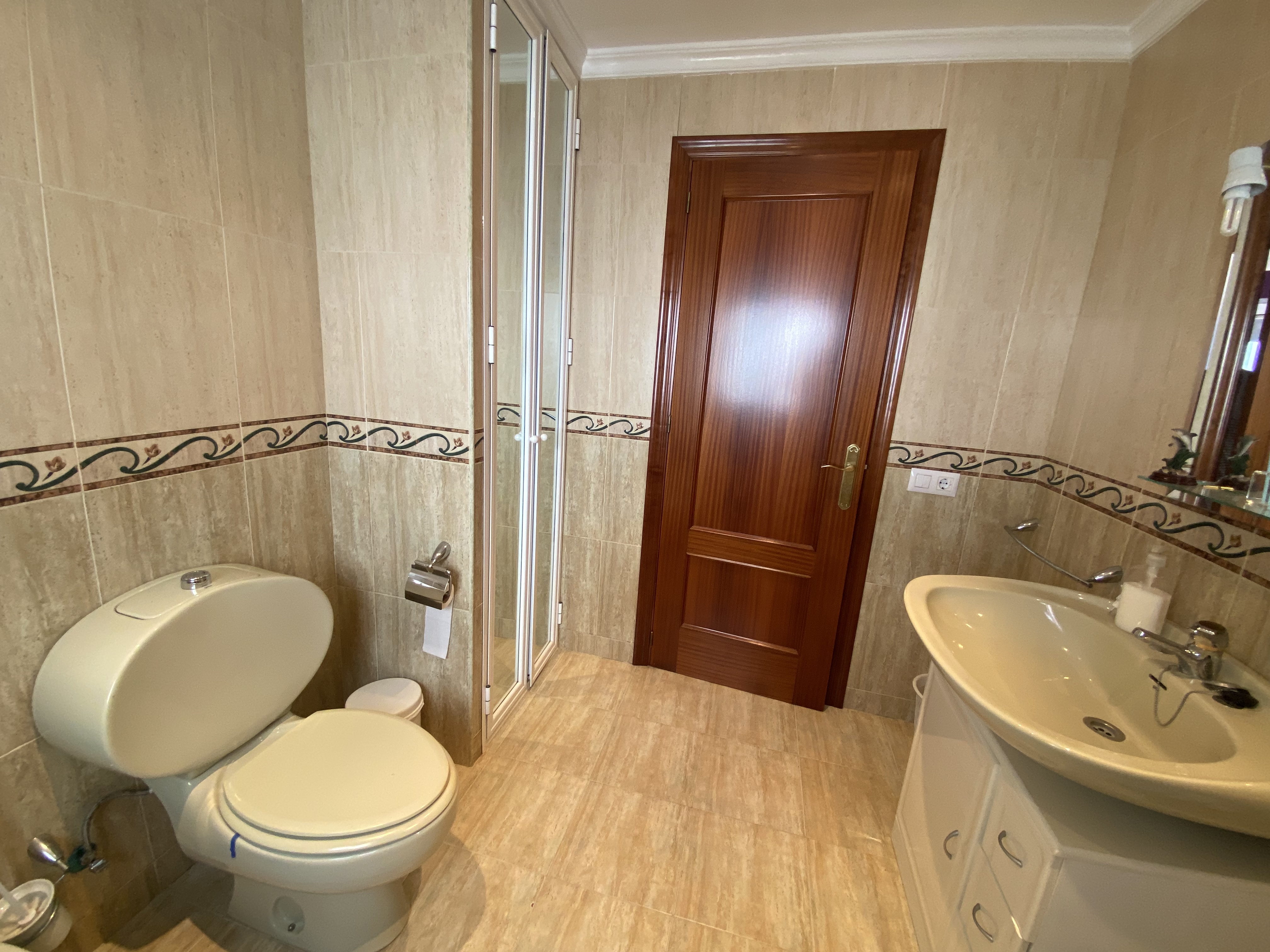 6 Bed, 2 Bath, HouseFor Sale, Olvera, Andalucia