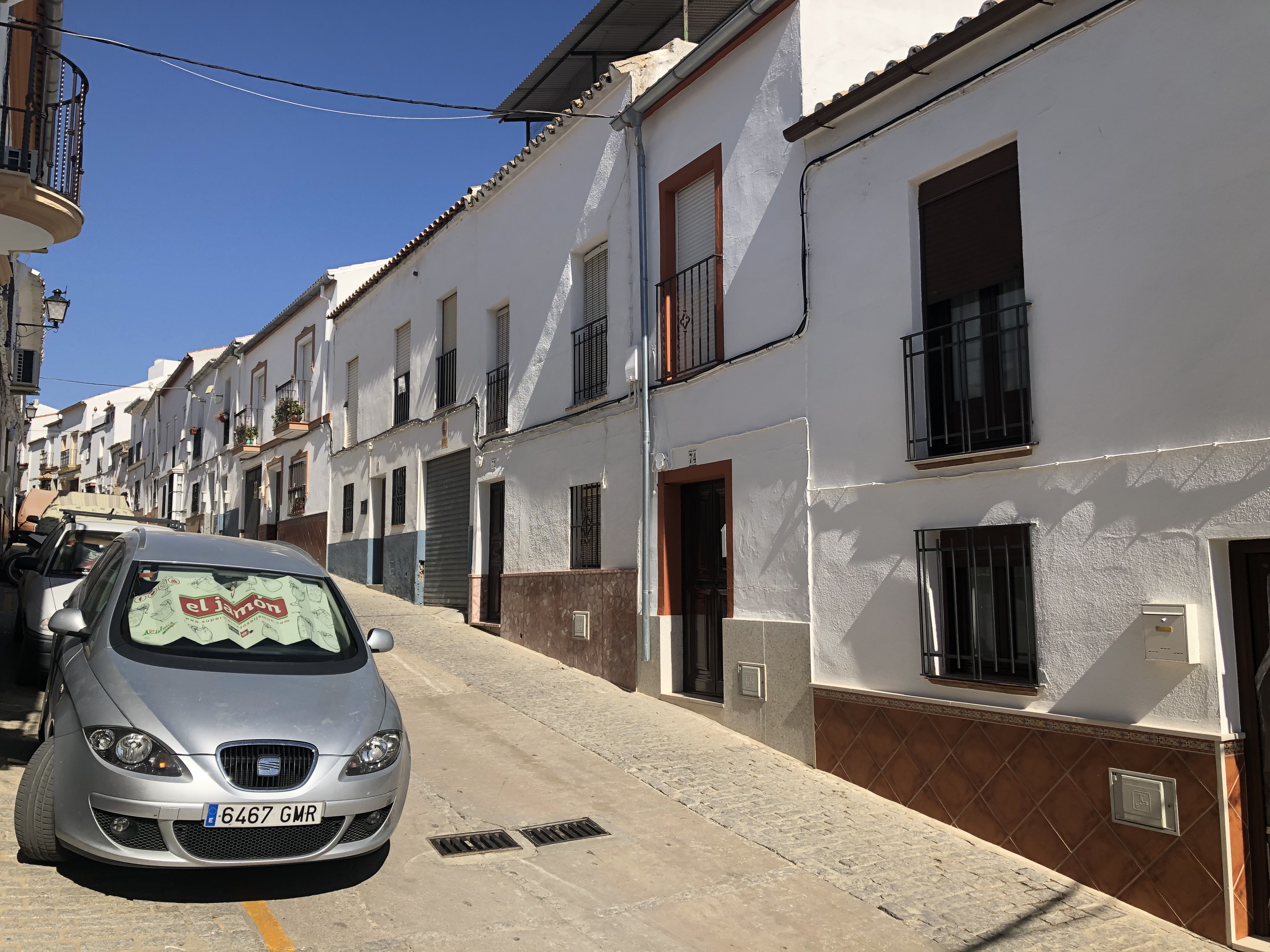 4 Bed, 2 Bath, HouseFor Sale, Olvera, Andalucia
