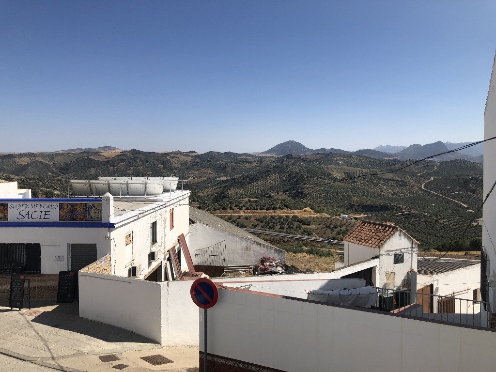 4 Bed, 2 Bath, HouseFor Sale, Olvera, Andalucia