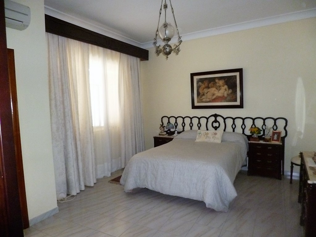 4 Bed, 2 Bath, HouseFor Sale, Olvera, Andalucia