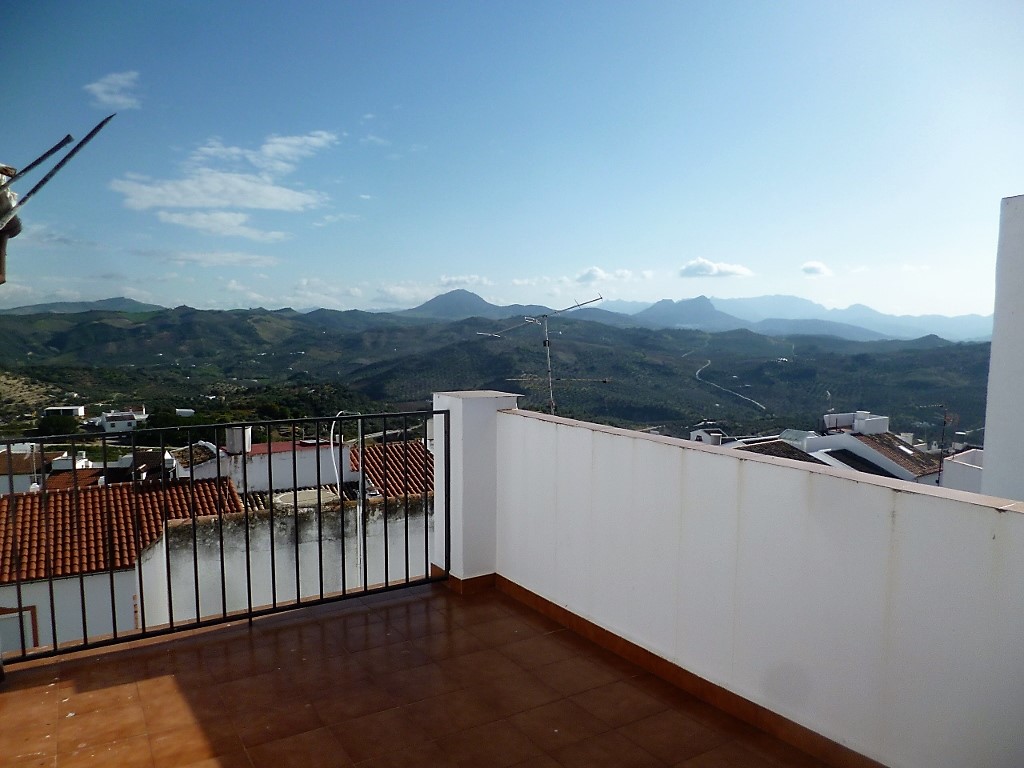5 Bed, 2 Bath, HouseFor Sale, Olvera, Andalucia