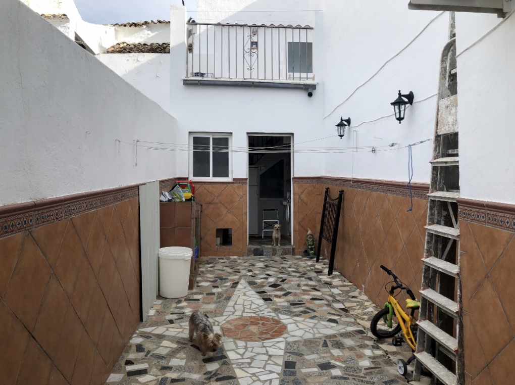 4 Bed, 2 Bath, HouseFor Sale, Olvera, Andalucia 4 Bed, 2 Bath, HouseFor Sale, Olvera, Andalucia