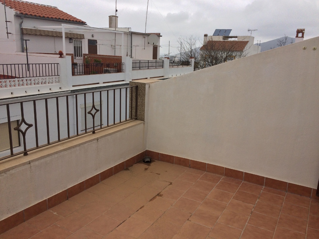 3 Bed, 2 Bath, HouseFor Sale, Olvera, Andalucia