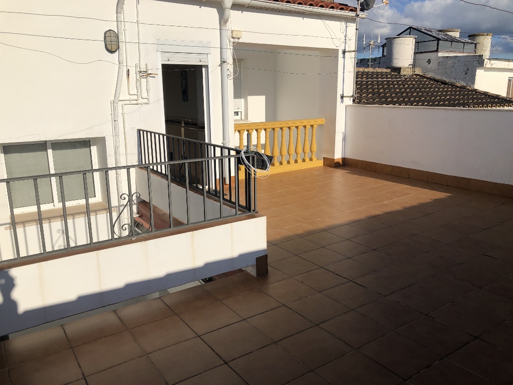3 Bed, 2 Bath, ApartmentFor Sale, Olvera, Andalucia