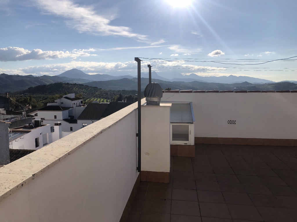 3 Bed, 2 Bath, ApartmentFor Sale, Olvera, Andalucia