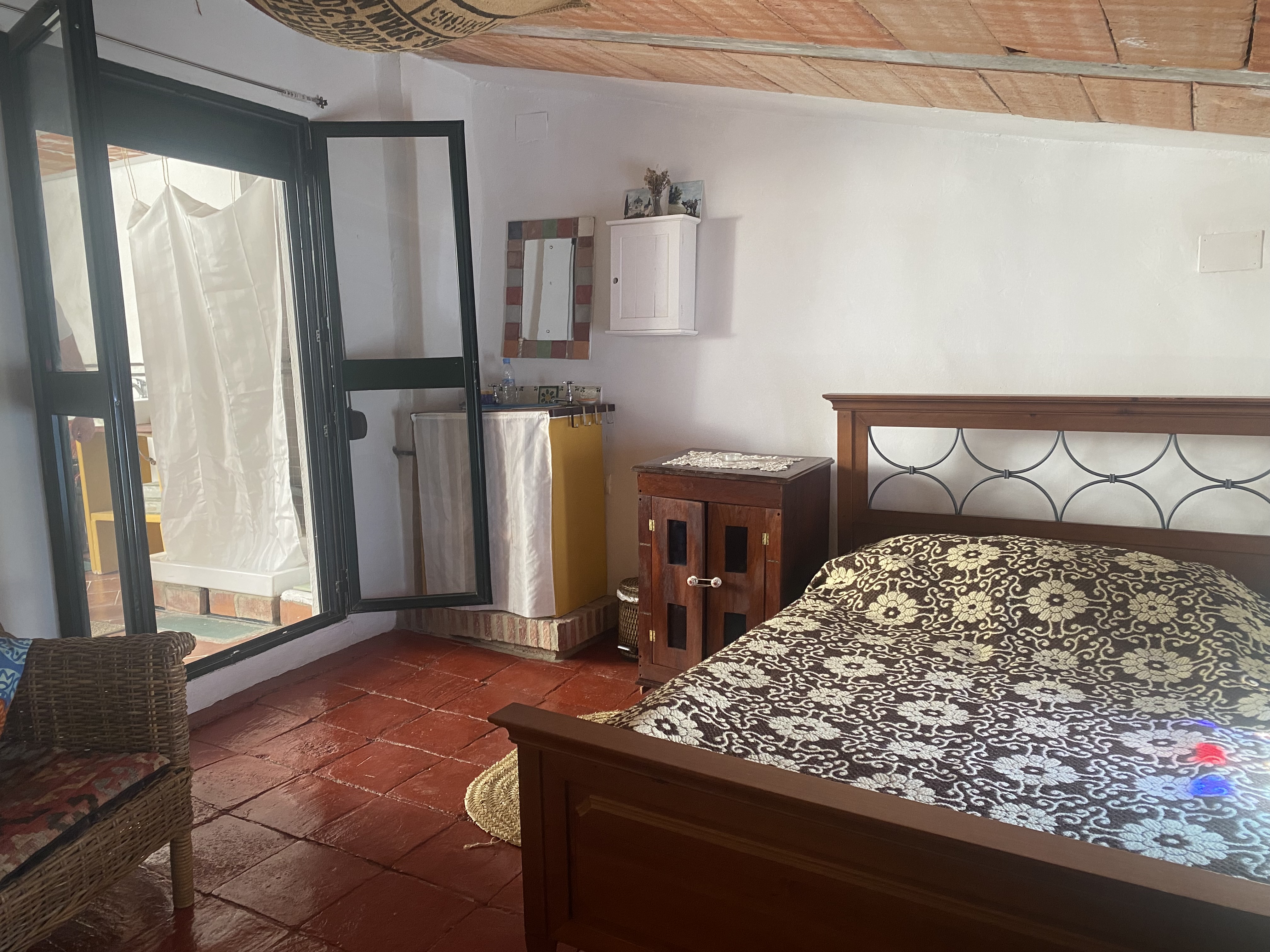 3 Bed, 1 Bath, HouseFor Sale, Zahara de La Sierra, Andalucia