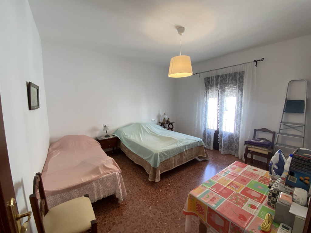 5 Bed, 2 Bath, ApartmentFor Sale, Zahara de La Sierra, Andalucia