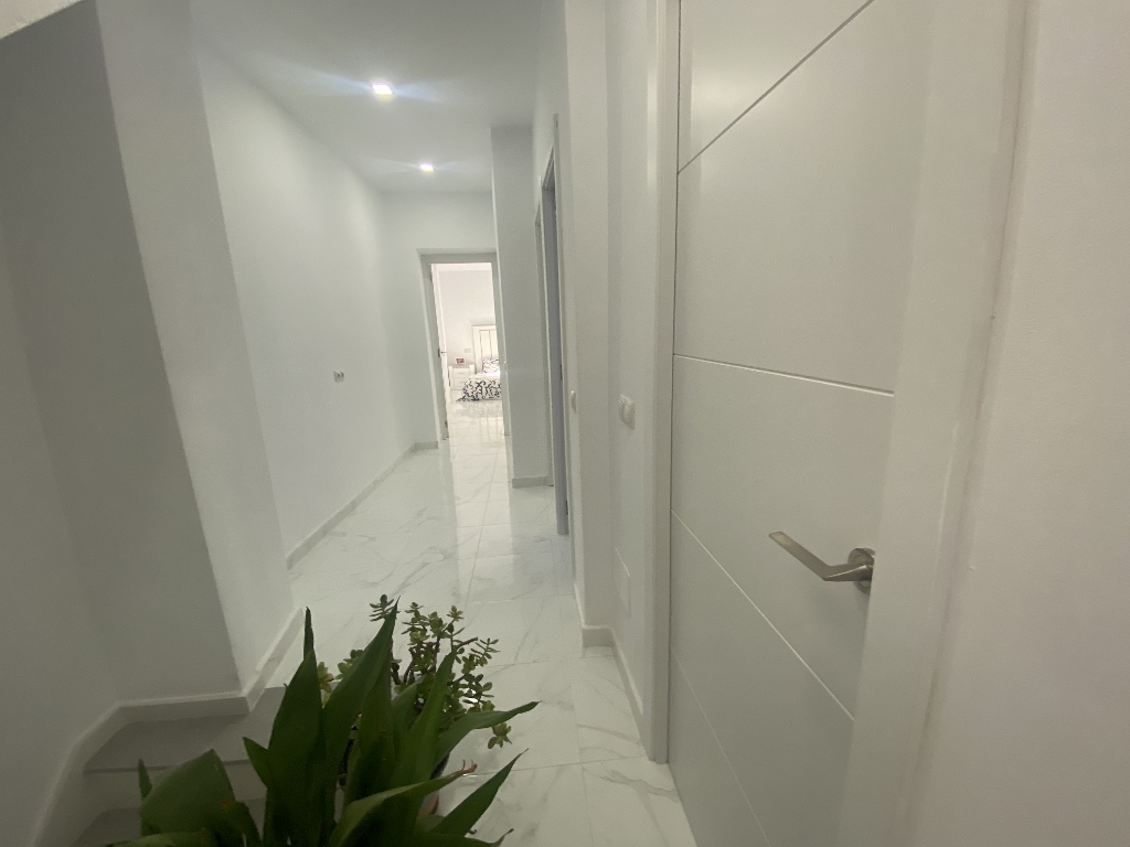 3 Bed, 2 Bath, HouseFor Sale, Olvera, Andalucia