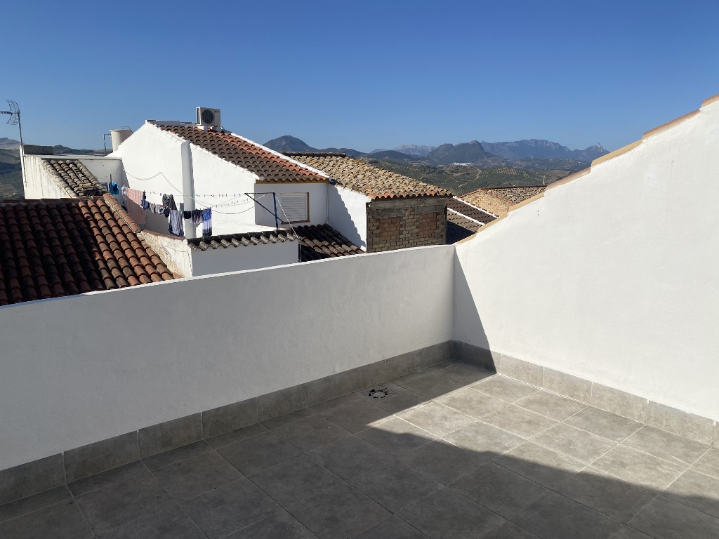 3 Bed, 2 Bath, HouseFor Sale, Olvera, Andalucia