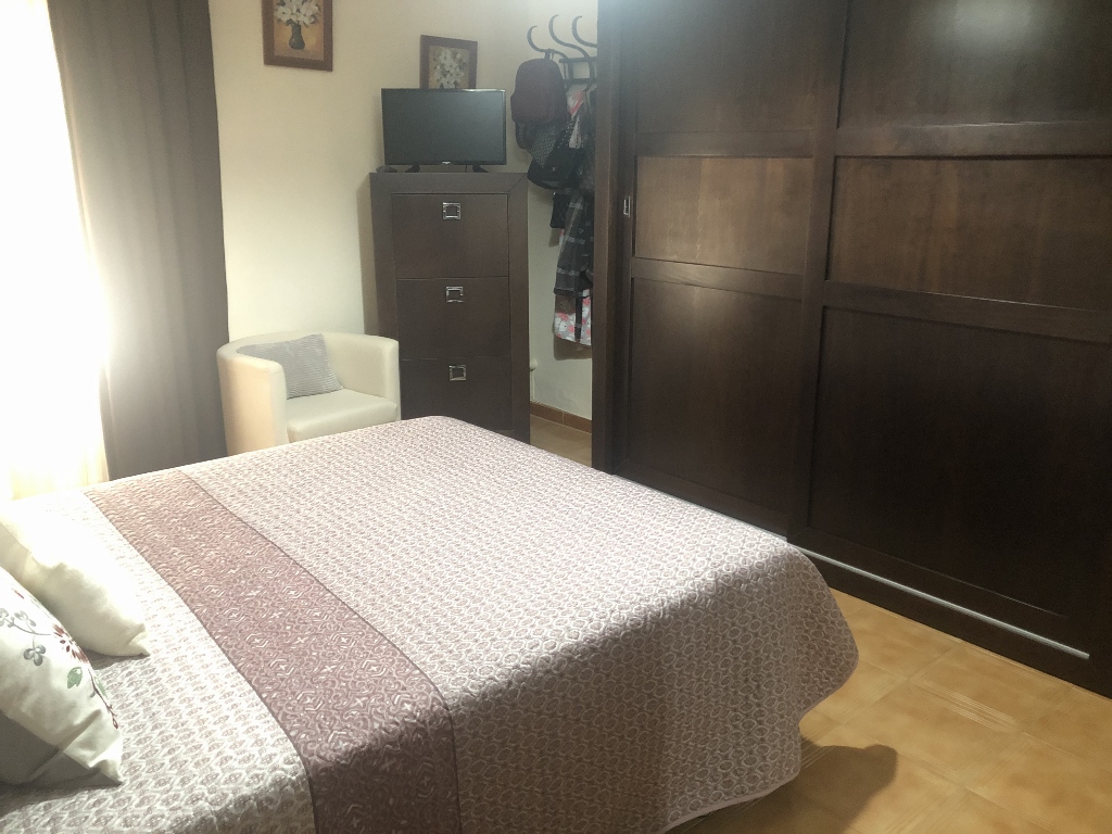 4 Bed, 2 Bath, HouseFor Sale, Olvera, Andalucia