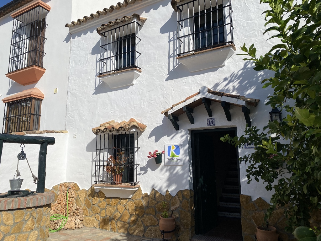 7 Bed, 3 Bath, HouseFor Sale, Zahara de La Sierra, Andalucia