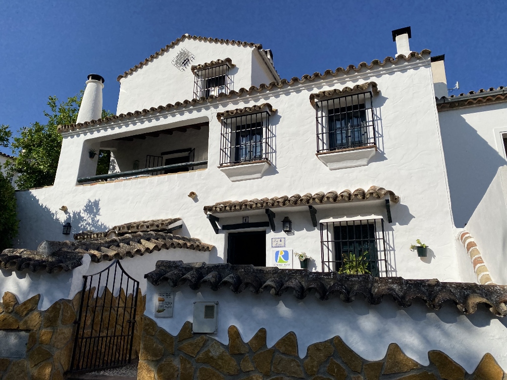 7 Bed, 3 Bath, HouseFor Sale, Zahara de La Sierra, Andalucia