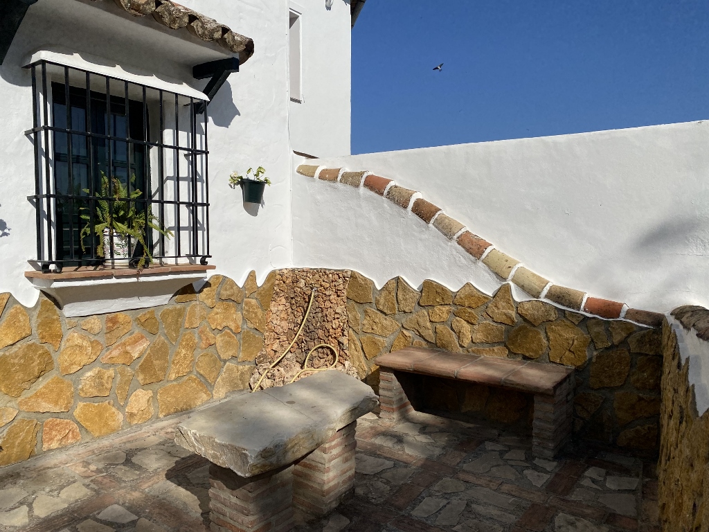 7 Bed, 3 Bath, HouseFor Sale, Zahara de La Sierra, Andalucia