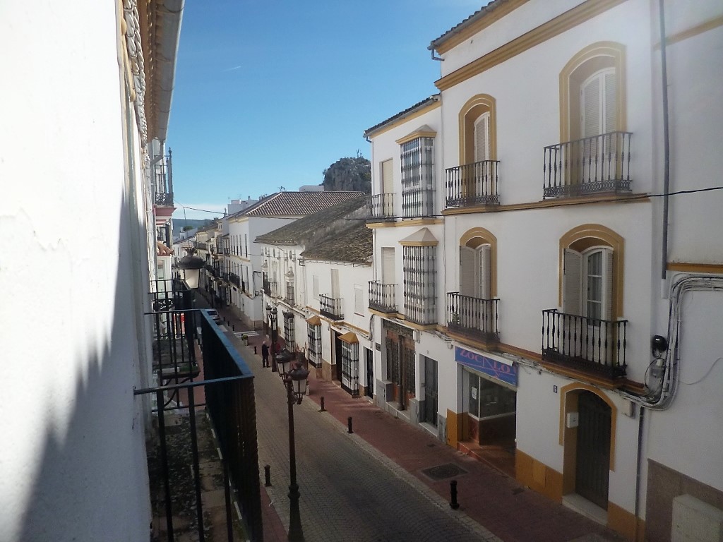 6 Bed, 2 Bath, HouseFor Sale, Olvera, Andalucia