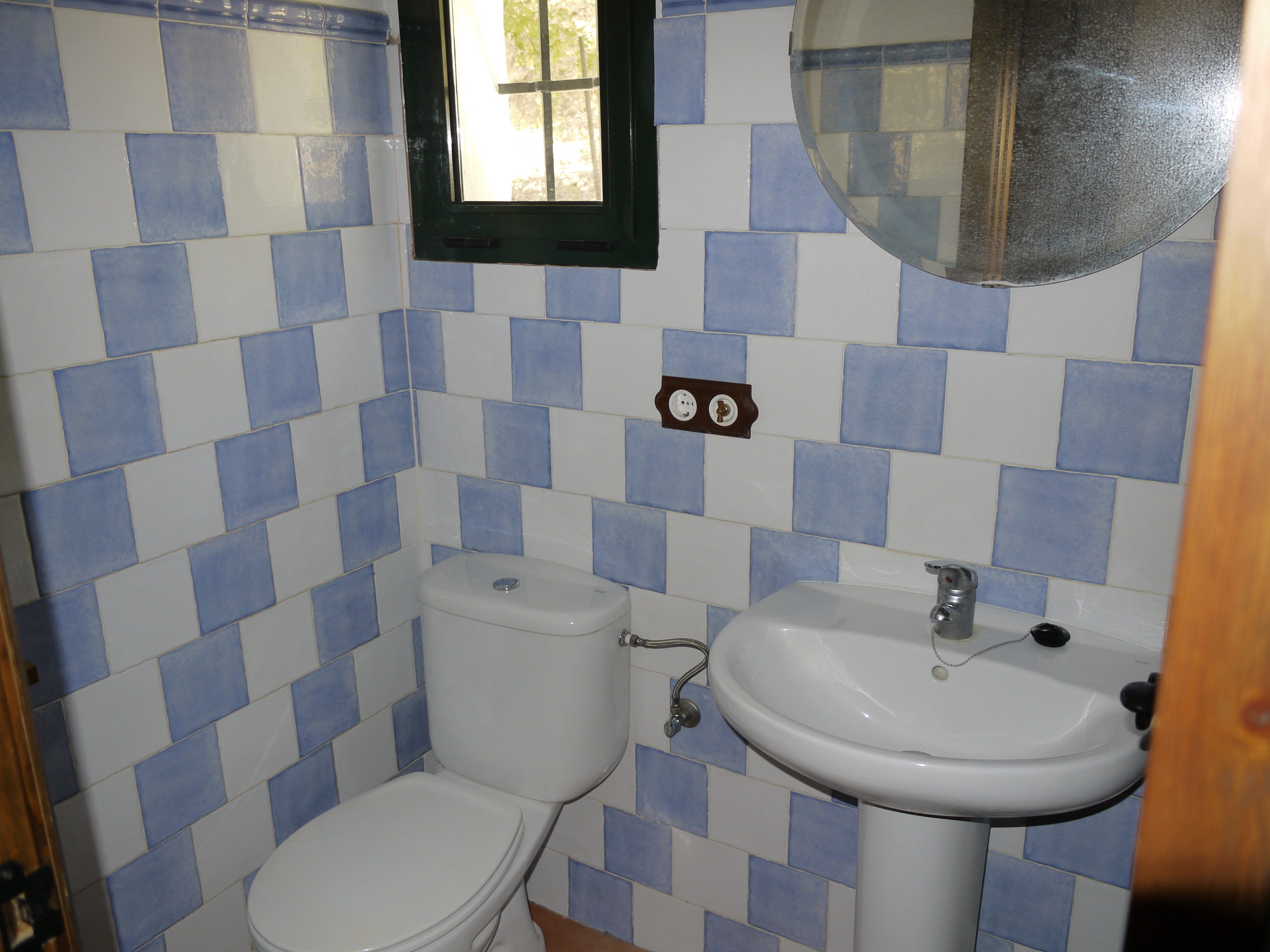 3 Bed, 2 Bath, HouseFor Sale, Zahara de La Sierra, Andalucia