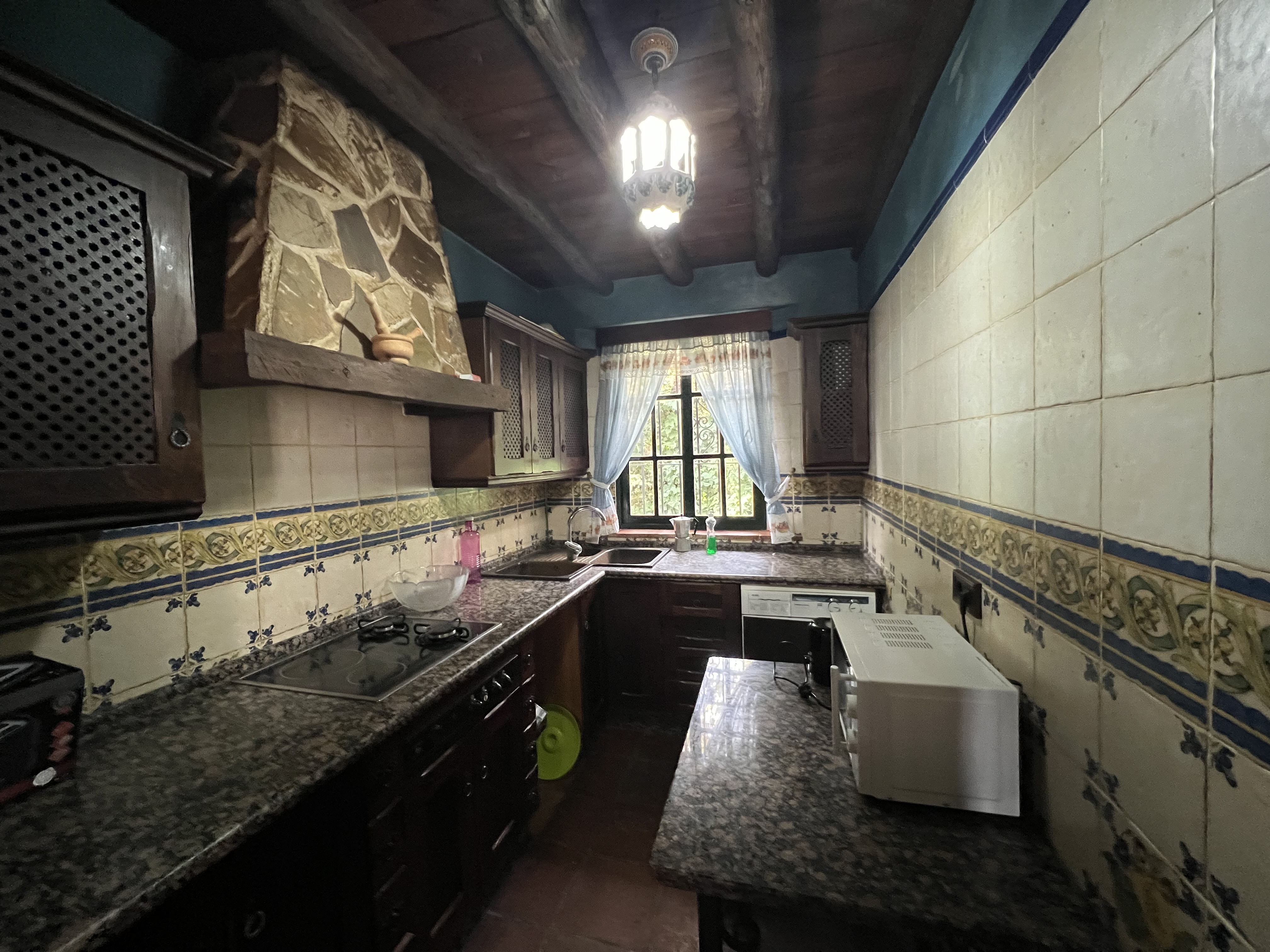 4 Bed, 2 Bath, HouseFor Sale, Zahara de La Sierra, Andalucia 4 Bed, 2 Bath, HouseFor Sale, Zahara de La Sierra, Andalucia