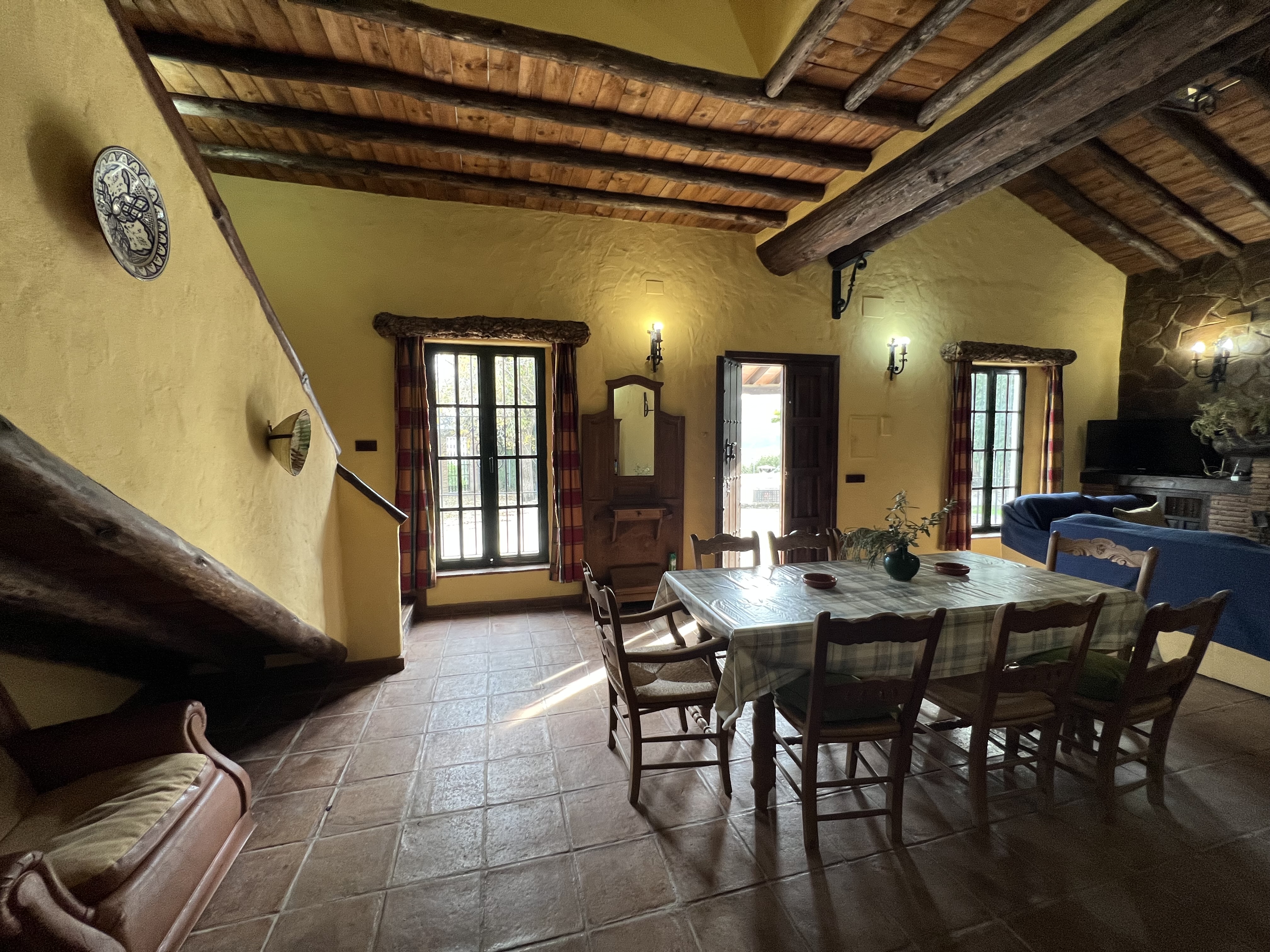 4 Bed, 2 Bath, HouseFor Sale, Zahara de La Sierra, Andalucia 4 Bed, 2 Bath, HouseFor Sale, Zahara de La Sierra, Andalucia