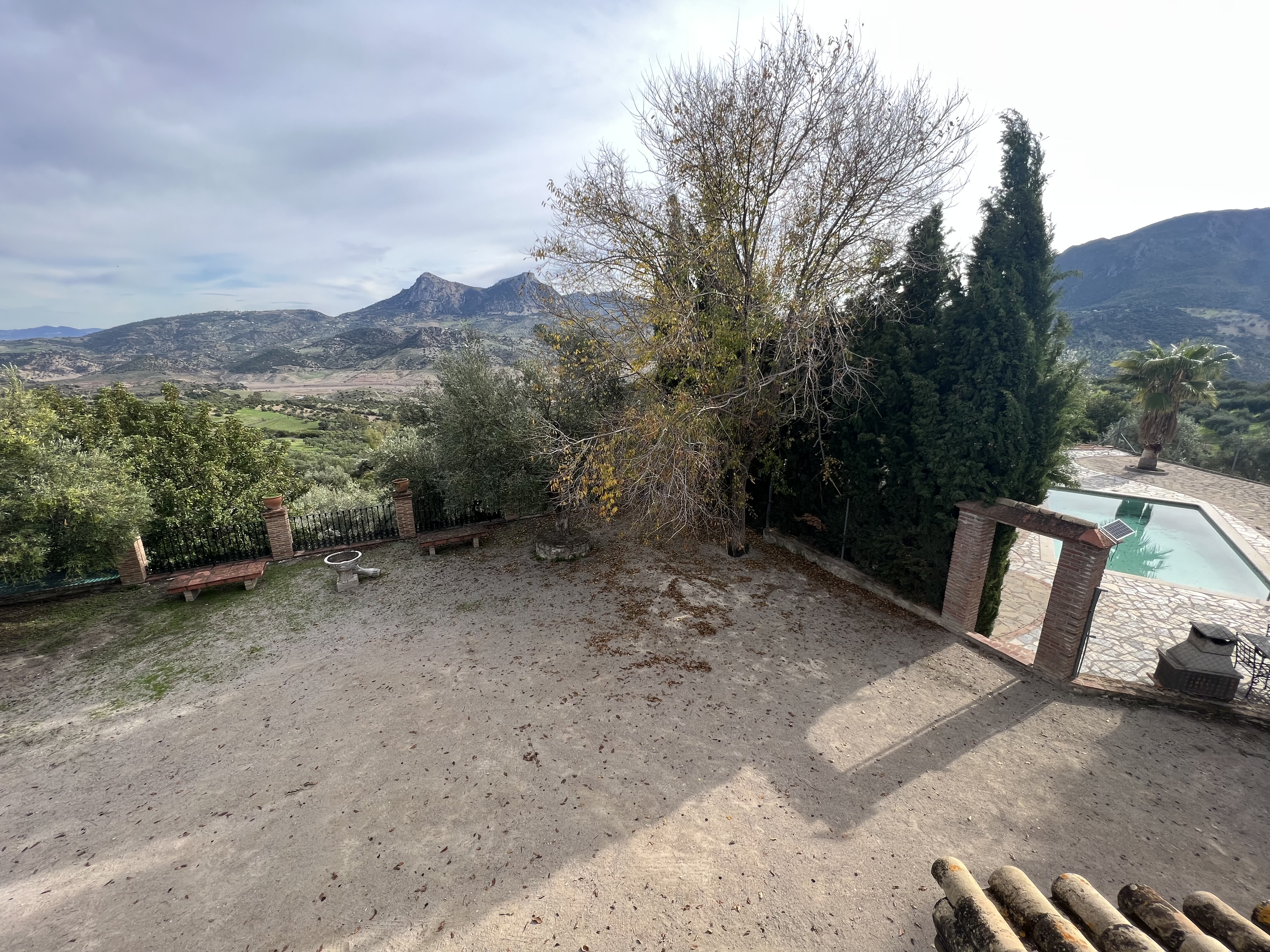 4 Bed, 2 Bath, HouseFor Sale, Zahara de La Sierra, Andalucia 4 Bed, 2 Bath, HouseFor Sale, Zahara de La Sierra, Andalucia