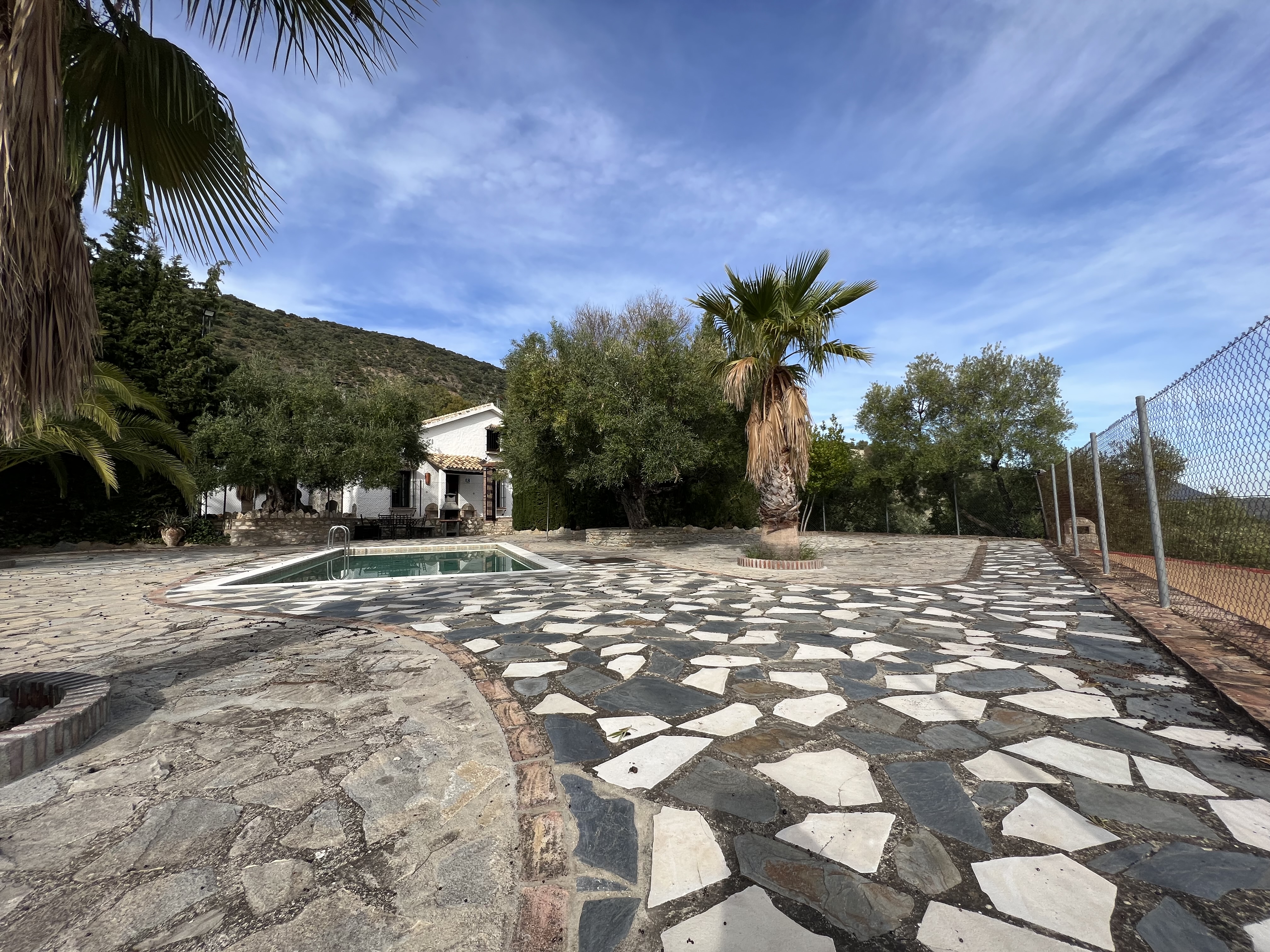 4 Bed, 2 Bath, HouseFor Sale, Zahara de La Sierra, Andalucia 4 Bed, 2 Bath, HouseFor Sale, Zahara de La Sierra, Andalucia
