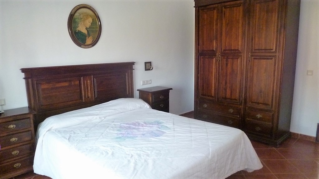 7 Bed, 5 Bath, HouseFor Sale, Setenil de Las Bodegas, Andalucia