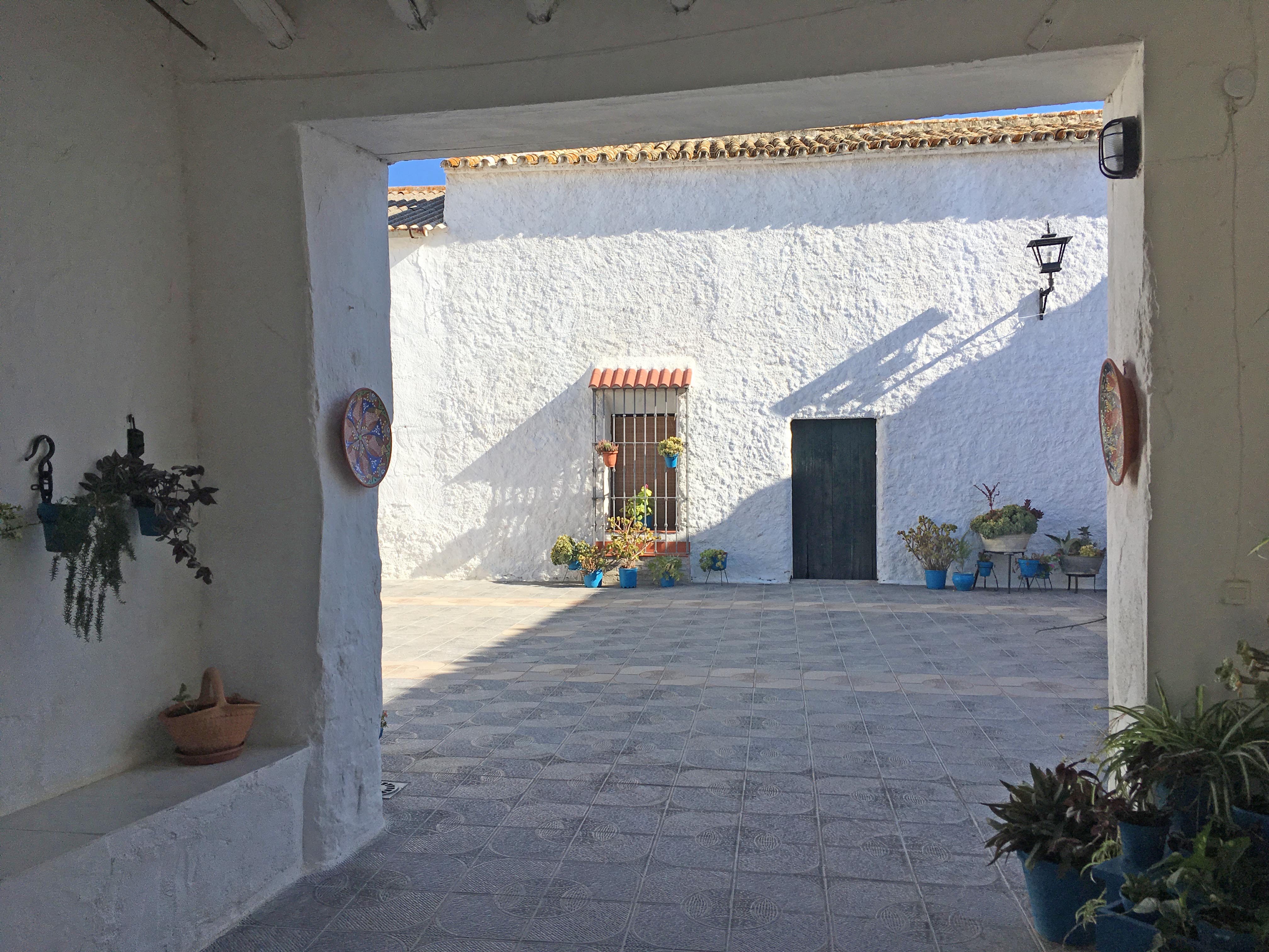 6 Bed, 2 Bath, HouseFor Sale, Moron de La Frontera, Andalucia