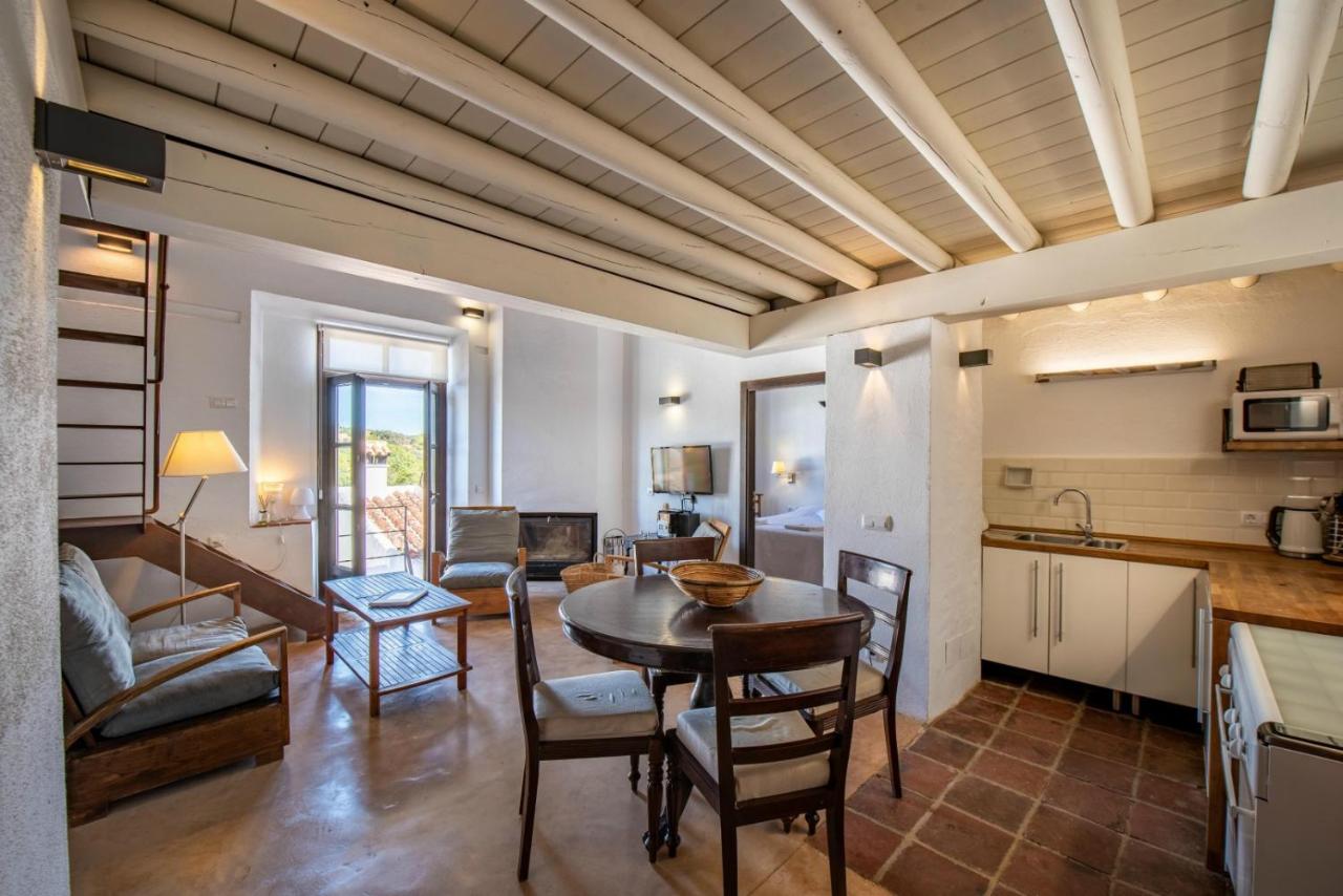 12 Bed, 13 Bath, HouseFor Sale, Sevilla, Andalucia