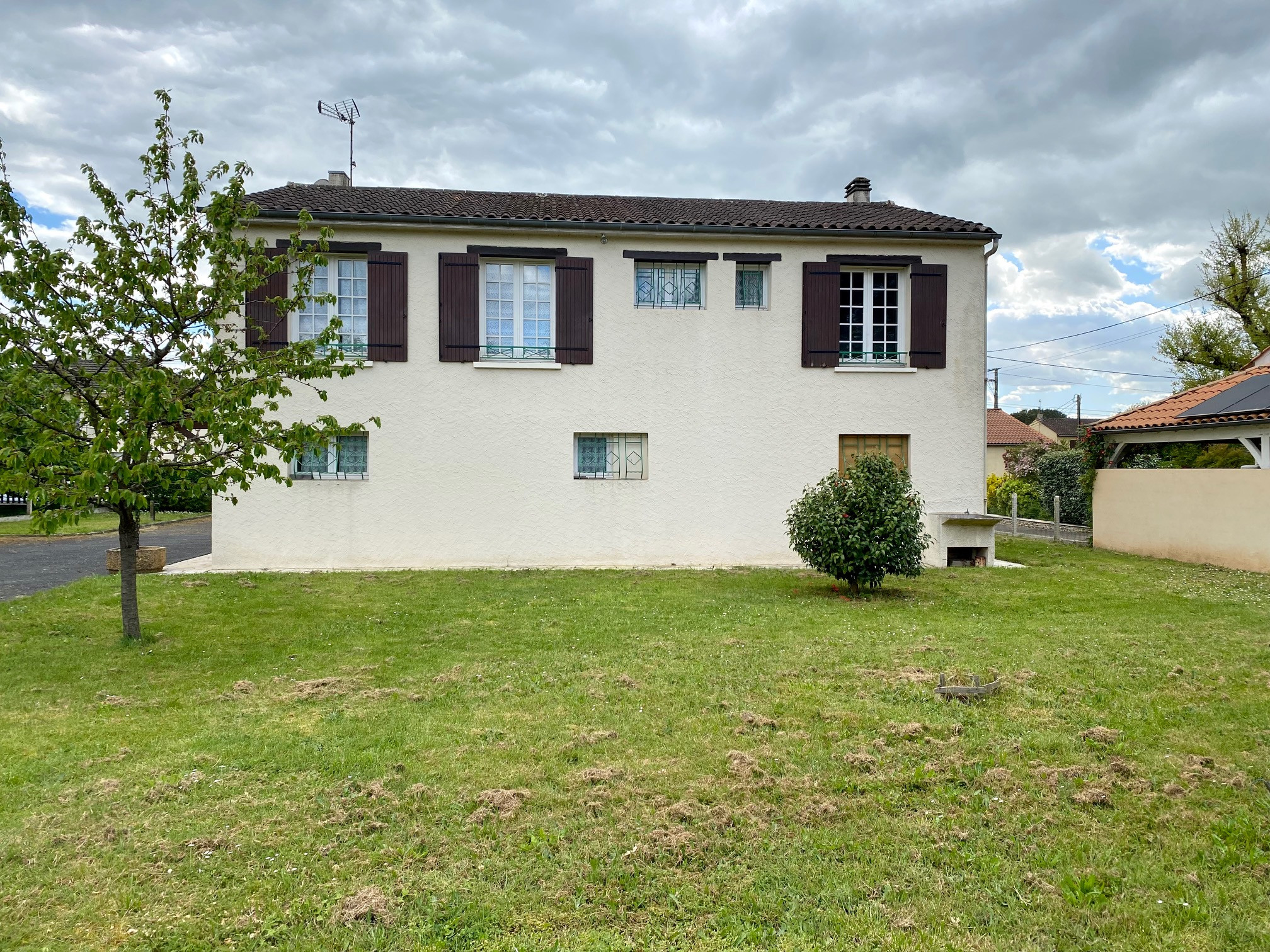 3 Bed, 2 Bath, HouseFor Sale, Prigonrieux, Dordogne, Aquitaine, 24130