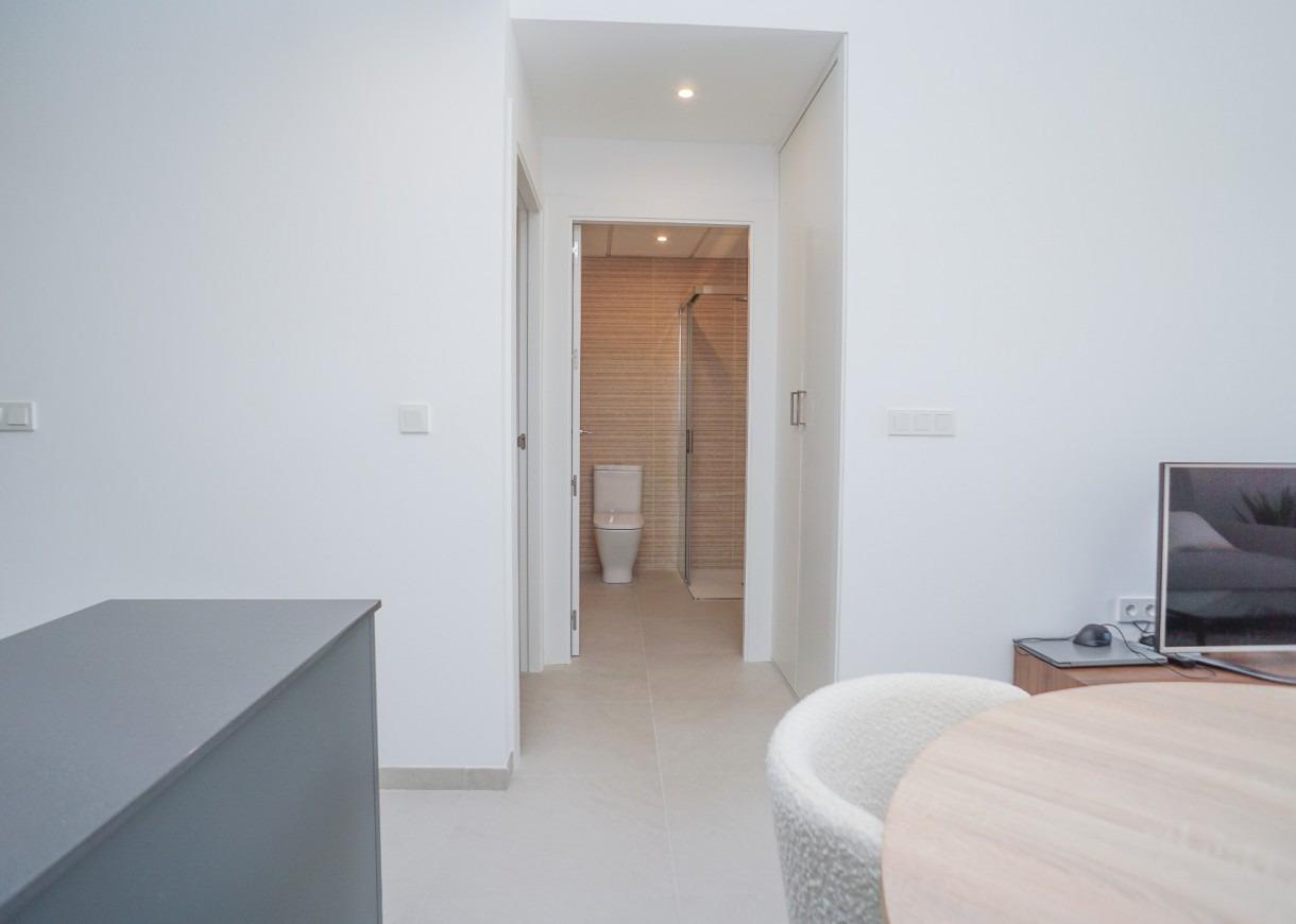 2 Bed, 2 Bath, ApartmentFor Sale, Torrevieja, Costa Blanca 2 Bed, 2 Bath, ApartmentFor Sale, Torrevieja, Costa Blanca