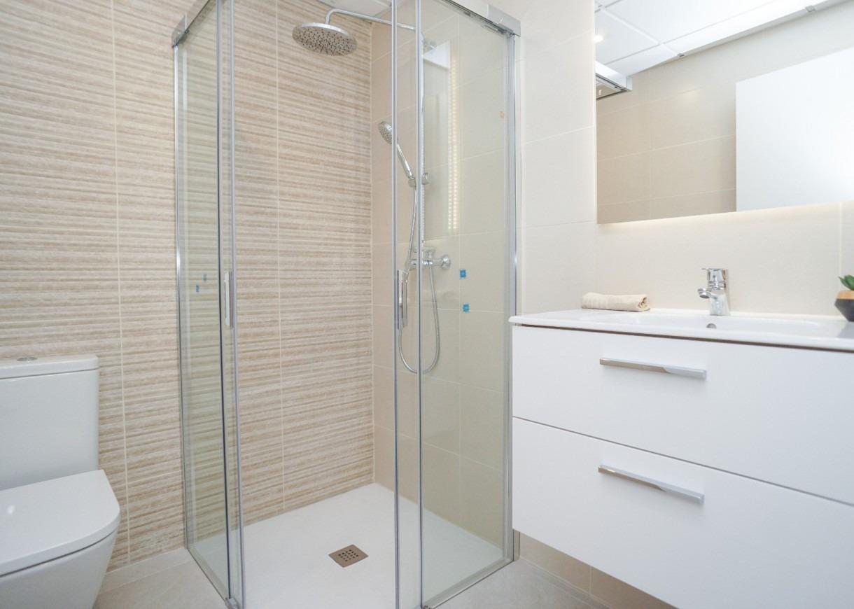 2 Bed, 2 Bath, ApartmentFor Sale, Torrevieja, Costa Blanca 2 Bed, 2 Bath, ApartmentFor Sale, Torrevieja, Costa Blanca