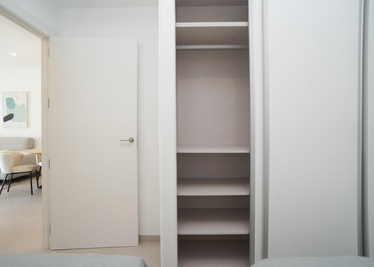 2 Bed, 2 Bath, ApartmentFor Sale, Torrevieja, Costa Blanca