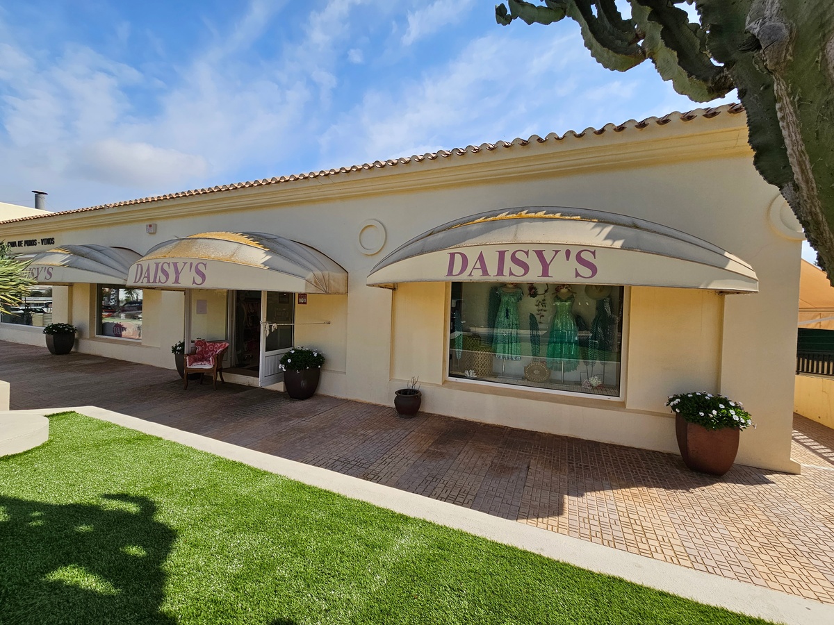 Commercial Property, For Sale