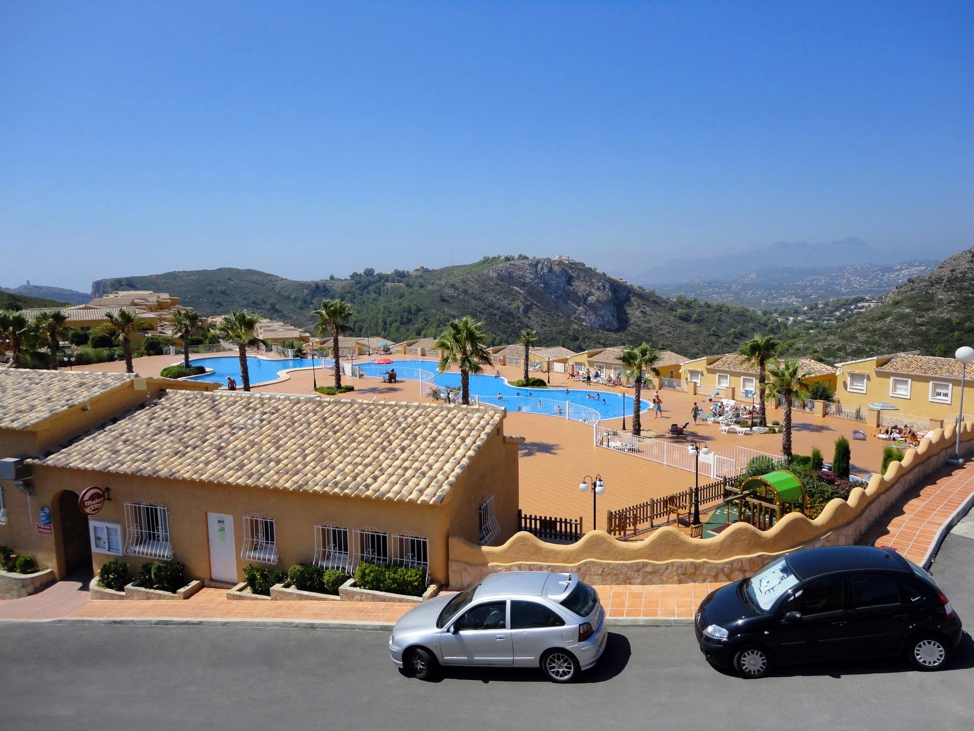 2 Bed, 2 Bath, ApartmentFor Sale, Cumbre Del Sol, Alicante