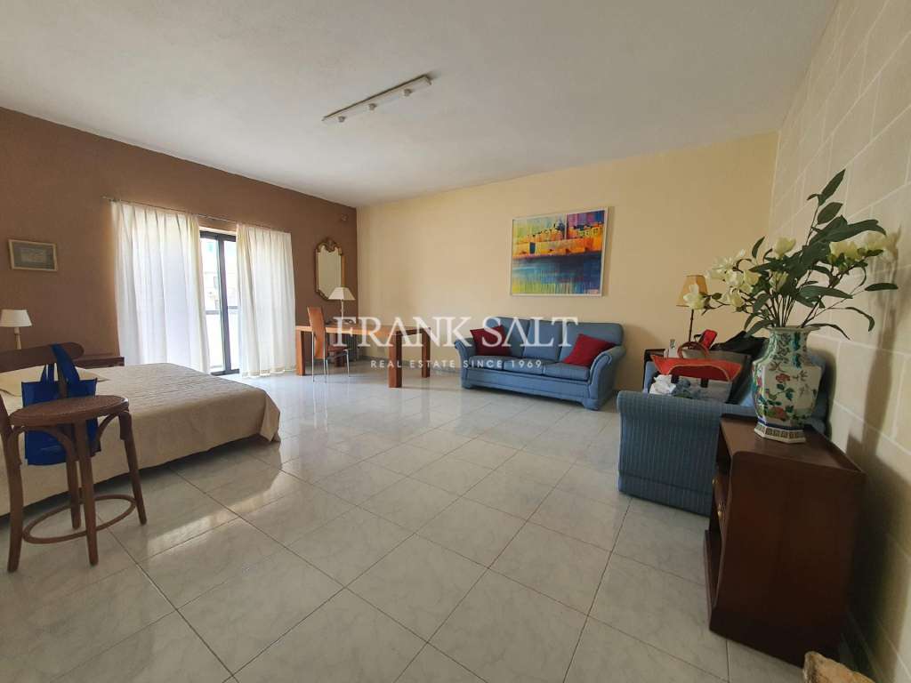 3 Bed, ApartmentFor Sale, Gzira, Malta