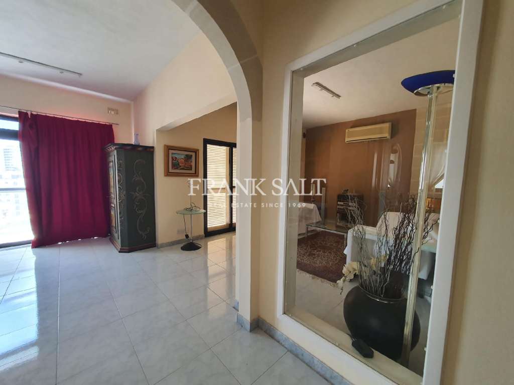 3 Bed, ApartmentFor Sale, Gzira, Malta
