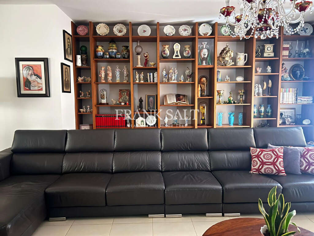 3 Bed, ApartmentFor Sale, Marsascala, Malta