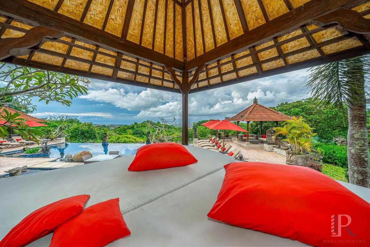 6 Bed, 7 Bath, HouseFor Sale, Badung, Bali