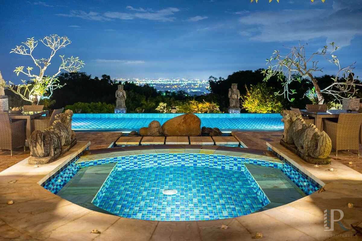 6 Bed, 7 Bath, HouseFor Sale, Badung, Bali