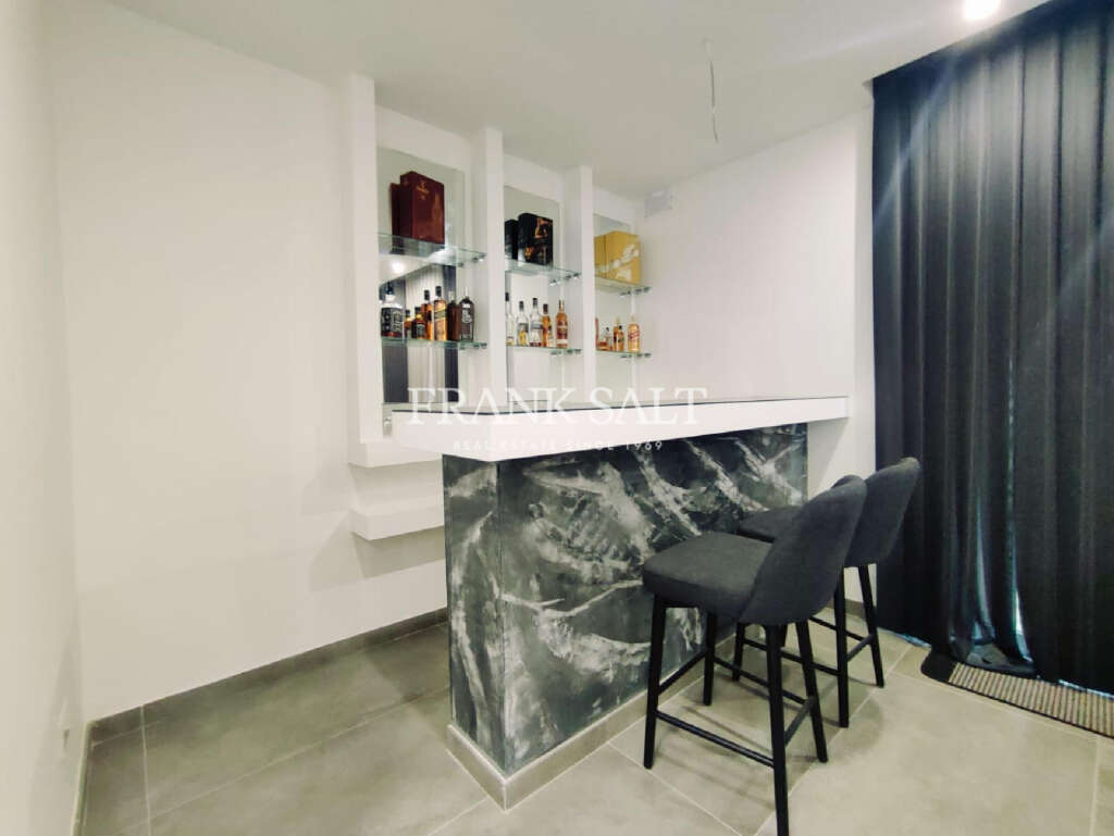 3 Bed, ApartmentFor Sale, Zurrieq, Malta