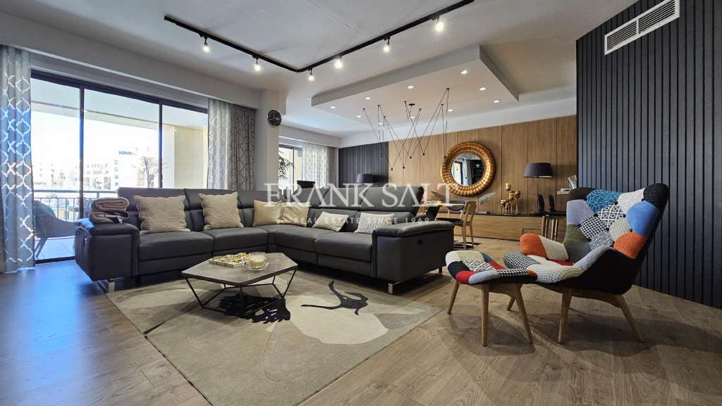 3 Bed, ApartmentFor Sale, Portomaso, Malta