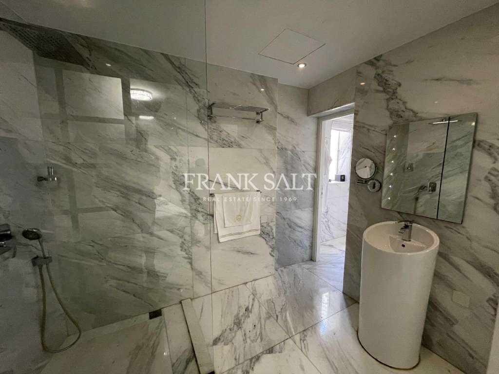 Commercial Property, For Sale