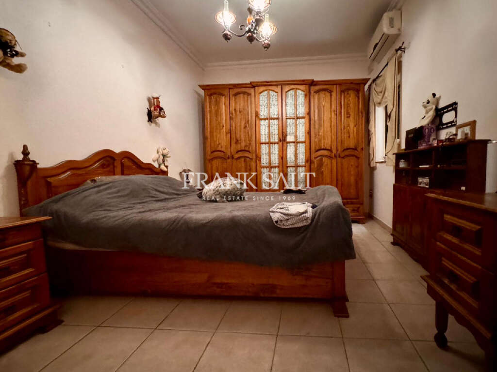 2 Bed, ApartmentFor Sale, Marsascala, Malta