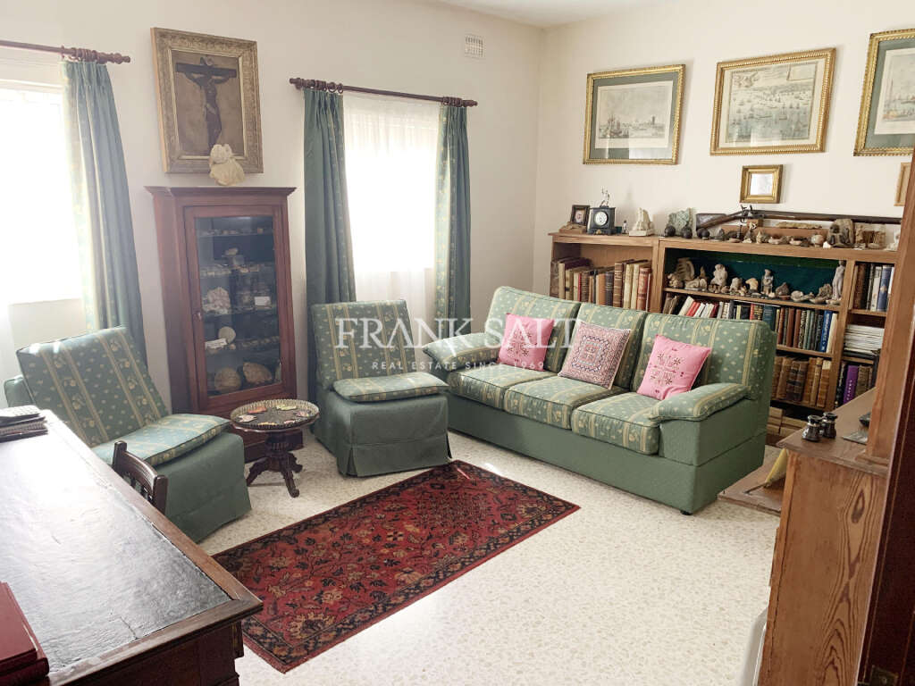 3 Bed, ApartmentFor Sale, St Julians, Malta