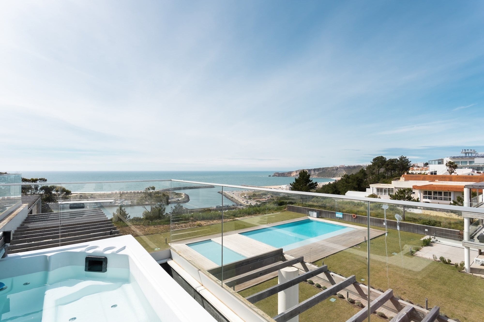 2 Bed, 2 Bath, ApartmentFor Sale, Nazaré, Leiria, 2450-060