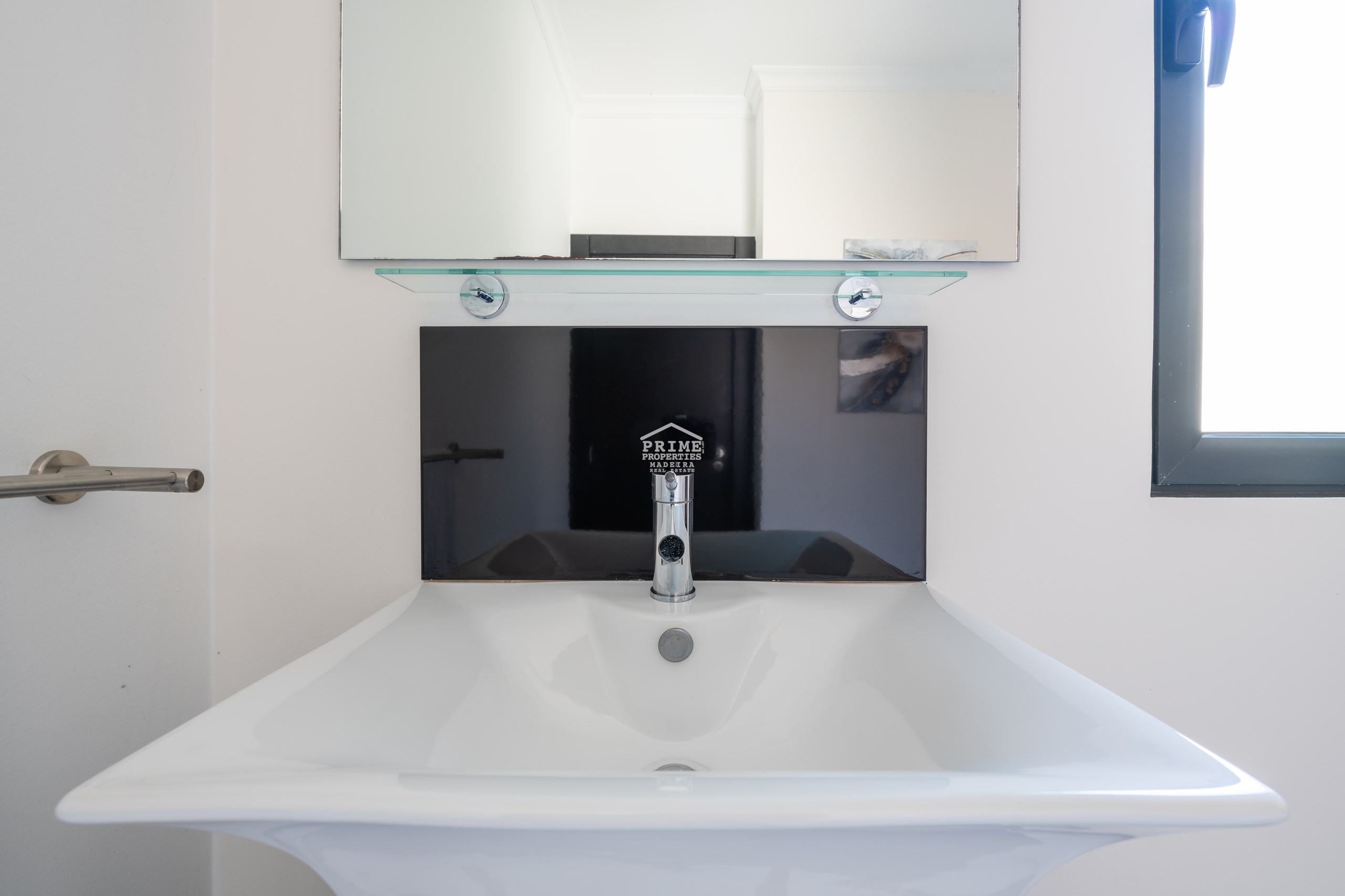 3 Bed, 4 Bath, HouseFor Sale, Funchal, Ilha da Madeira, South, 9020-415