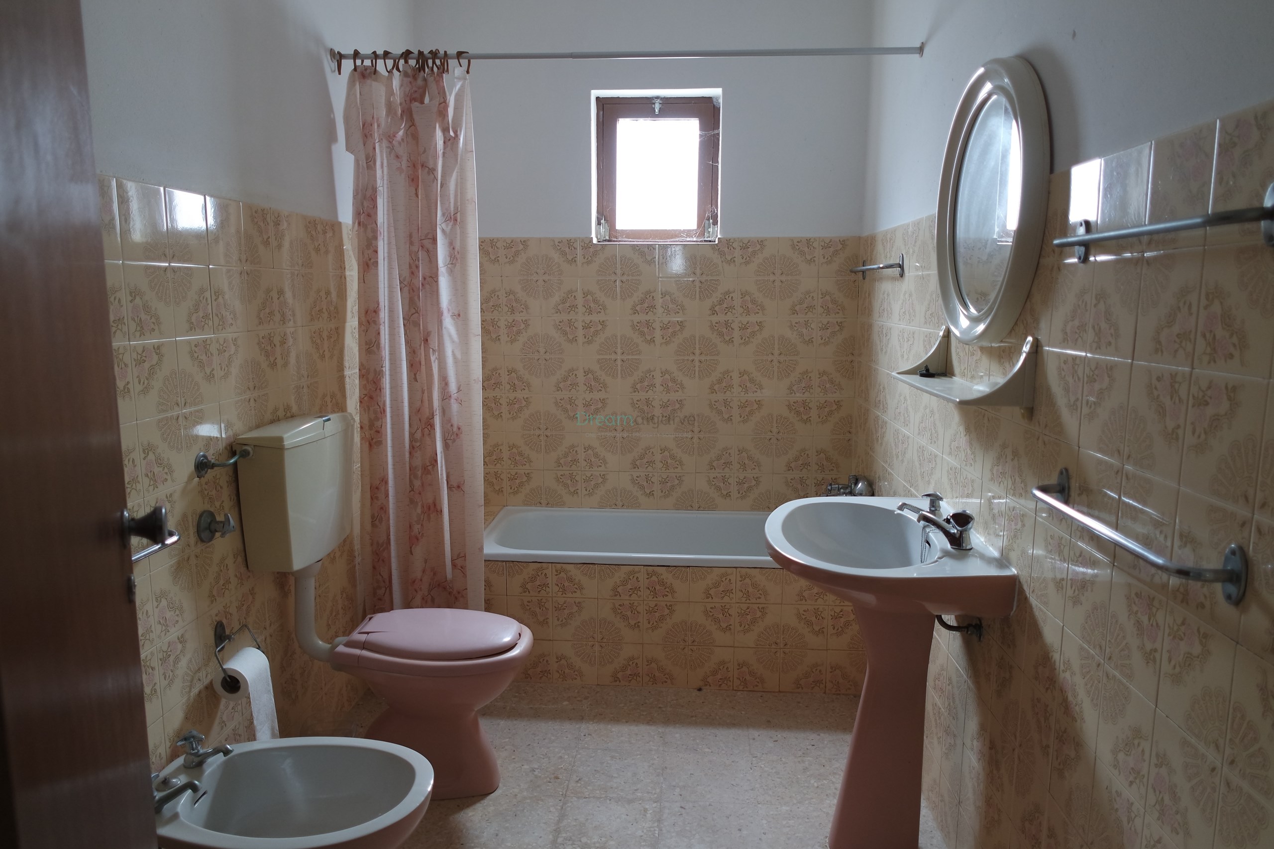 5 Bed, 2 Bath, HouseFor Sale, Lagos, Faro, 8600-308