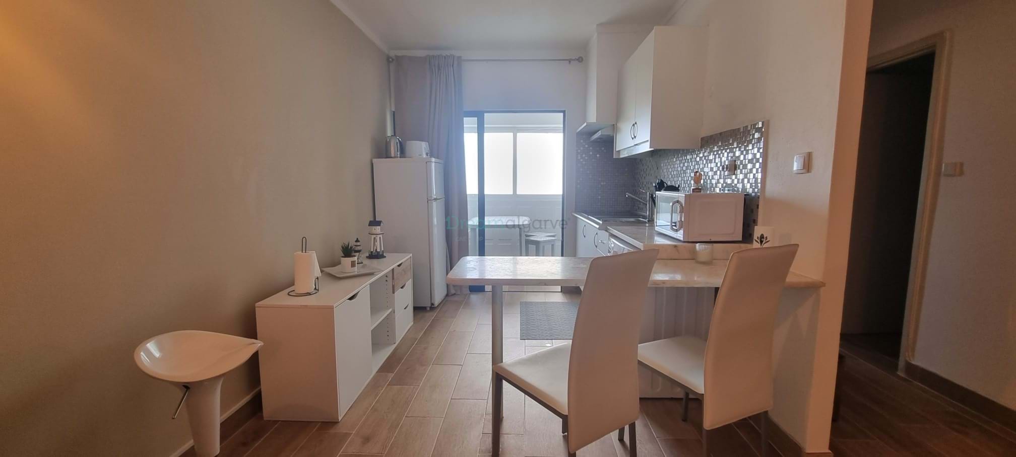 1 Bed, 1 Bath, ApartmentFor Sale, Portimao, Faro, 8500-111